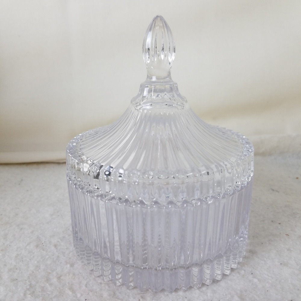 Mikasa Diamond Fire WY247/932 Clear Ribbed Glass Covered Canister Jar 4.5 inch‎